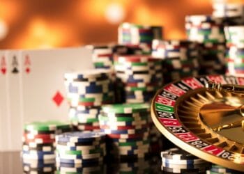 Which online casinos accept Interac as a payment method?