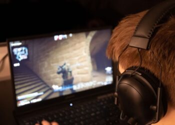 How to Play Counter-Strike: Global Offensive for Beginners