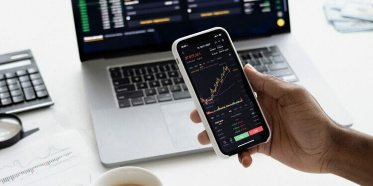 How do Twitter creators get paid in cryptocurrency? 13 stripe usdc twitter super followsbrownecnbc