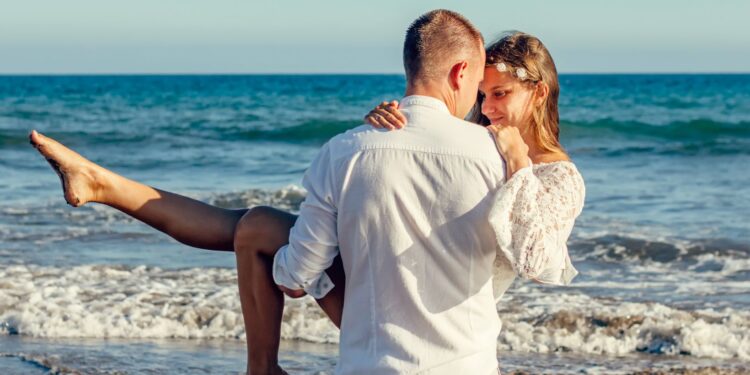 The Curiosity Surrounding Who Is Lauren Roberts Husband? 9 who is lauren roberts husband?