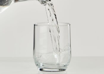 how many liquid i.v. can you drink a day