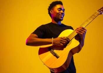 chord meggy z - benang biru