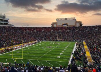 pixel 3xl football backgrounds