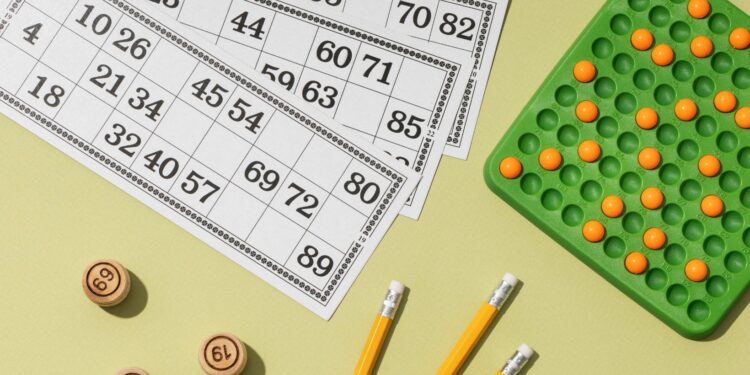 istilah heading dalam permainan sepak bola berarti