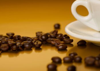 Jelaskan Apa Dampak Positif Dan Negatif Dari Mengonsumsi Kopi