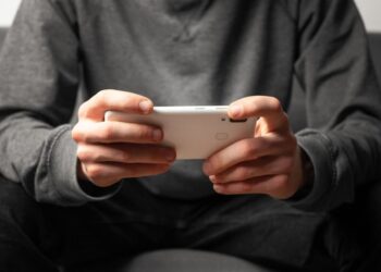 Coolest 10 Crypto Games to Play in April 2024