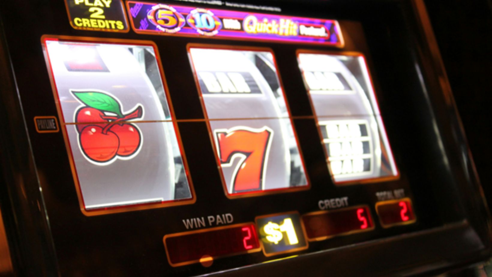 Exploring the Psychology Behind the Popularity of Slot Games
