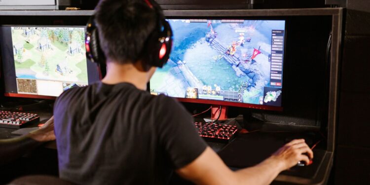 The Rise of Free-to-Play Online Games 9 The Rise of Free-to-Play Online Games