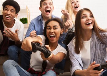 What to Play with Friends: Games That Bring People Together 21 What to Play with Friends: Games That Bring People Together