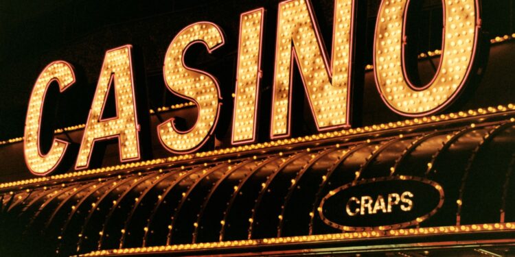 How Social Casino Games Build Communities Through Play