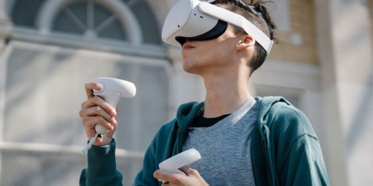 What Are The Benefits of Joining An Online Gaming Community?