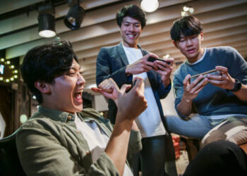 Virtual Hangout Spaces Replacing Traditional Group Chats