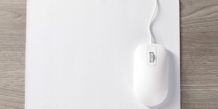 Choosing the right gaming mousepad for precision and comfort