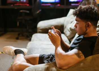 Gaming Trends And Interactive Entertainment: How Online Play Is Expanding Beyond Traditional Formats