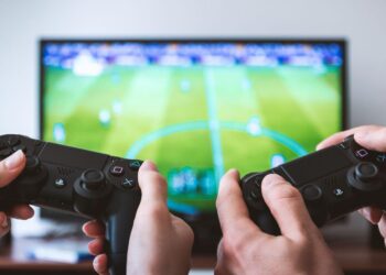 How Difficulty Settings Change the Way People Experience the Same Game
